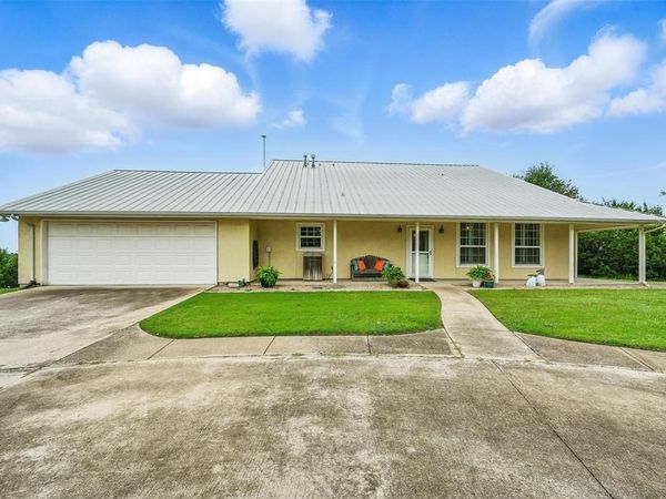 2116 Darby Dan Court, Granbury, TX 76049