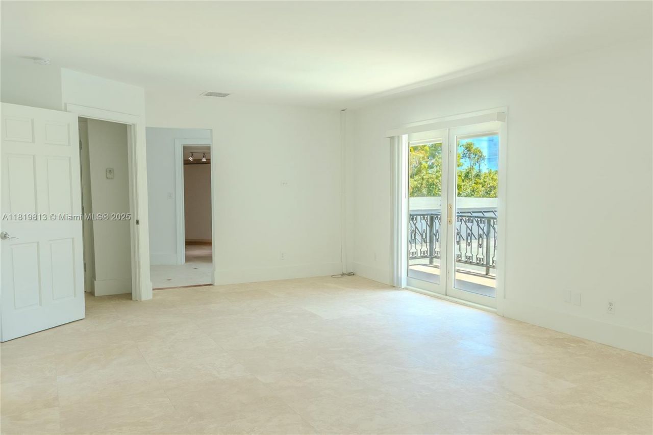 6540 SW 135th Ter, Pinecrest, FL 33156 Photo