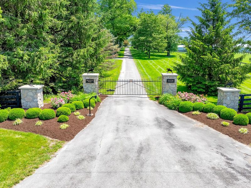 15228 Croton Road, Centerburg, OH 43011 Photo 3
