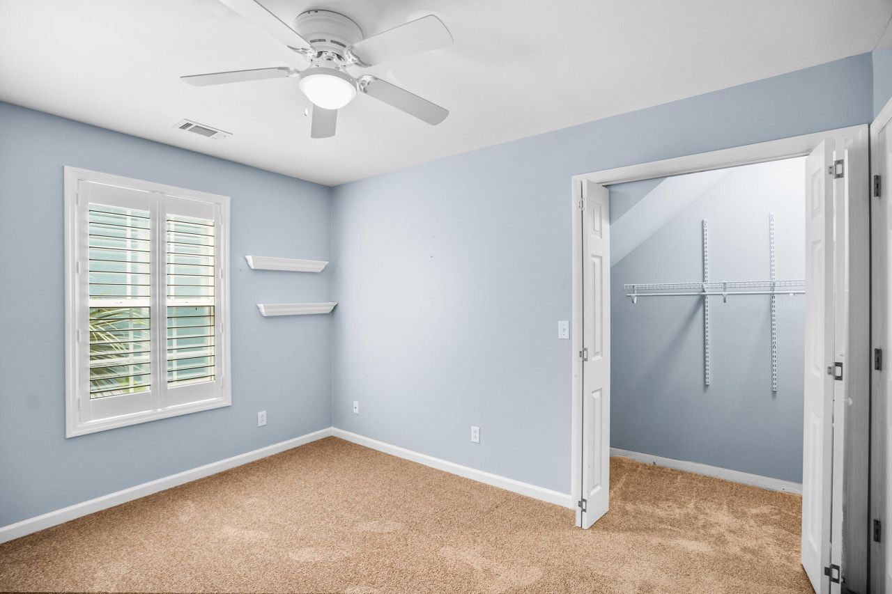 635 16th Street Photo 23