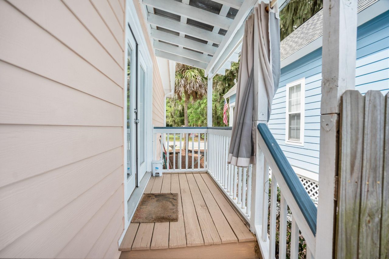 635 16th Street Photo 34