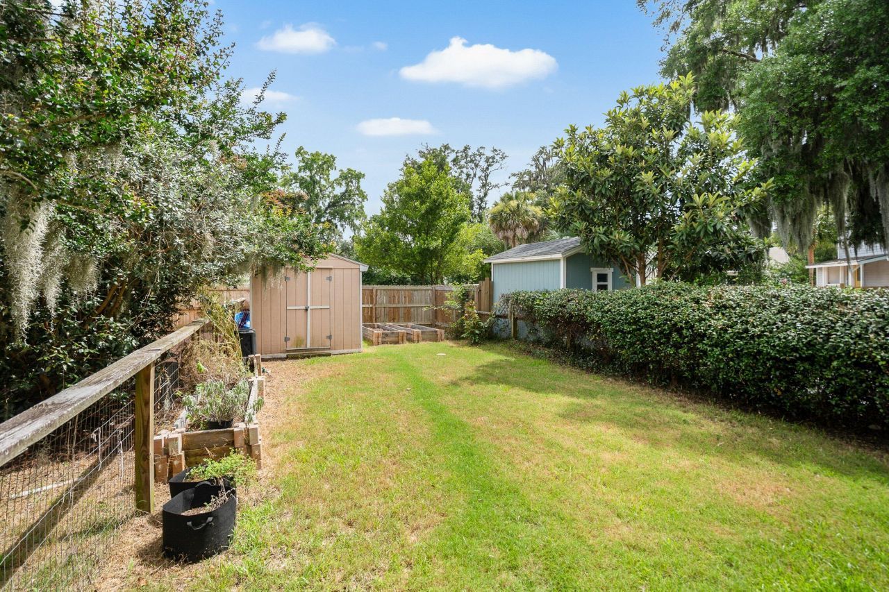 635 16th Street Photo 38