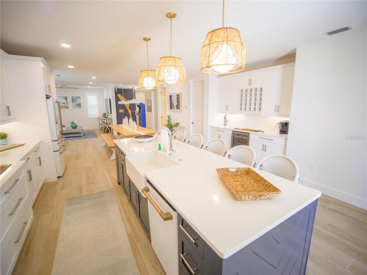 111 6th Street N, Bradenton Beach, FL 34217 Photo