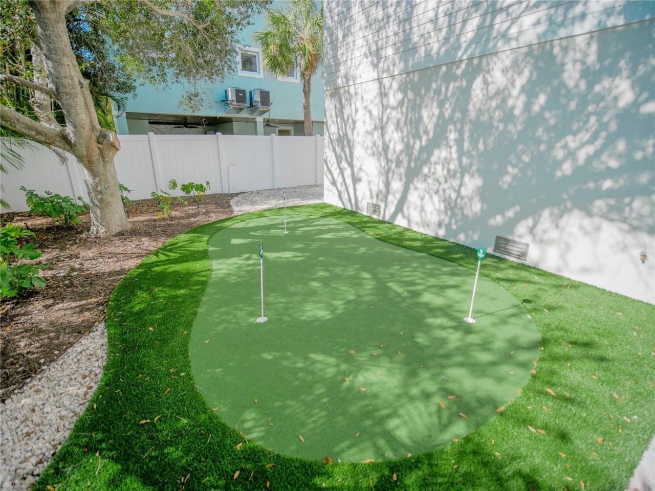 111 6th Street N, Bradenton Beach, FL 34217 Photo