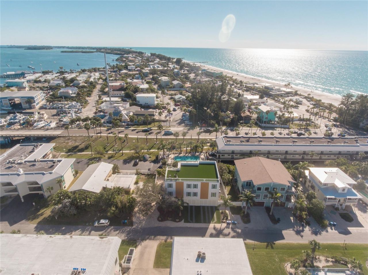 111 6th Street N, Bradenton Beach, FL 34217 Photo