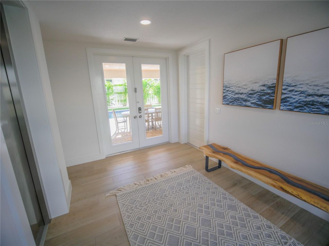 111 6th Street N, Bradenton Beach, FL 34217 Photo