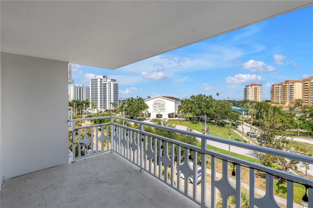 700 Beach Drive Ne, Unit 602, Saint Petersburg, FL 33701 Photo