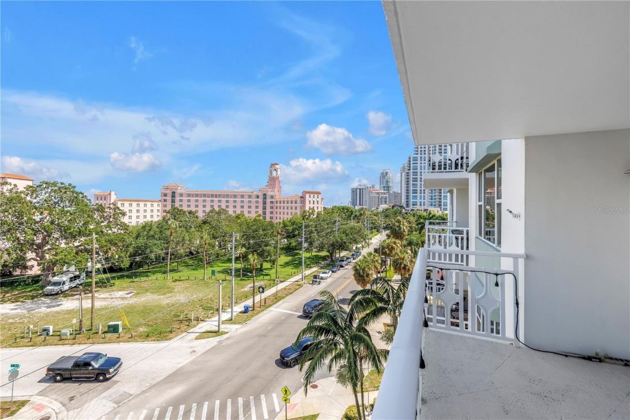 700 Beach Drive Ne, Unit 602, Saint Petersburg, FL 33701 Photo