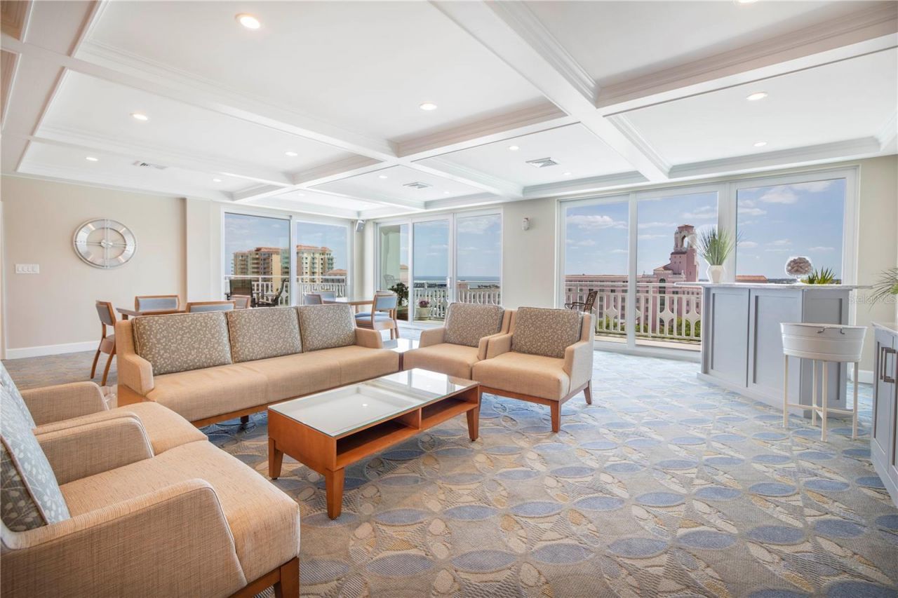 700 Beach Drive Ne, Unit 602, Saint Petersburg, FL 33701 Photo