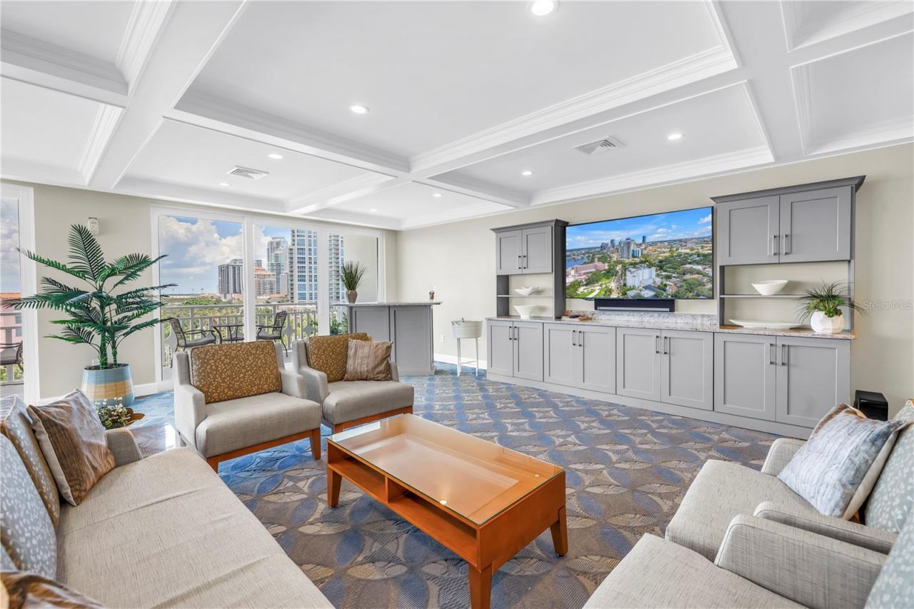 700 Beach Drive Ne, Unit 602, Saint Petersburg, FL 33701 Photo
