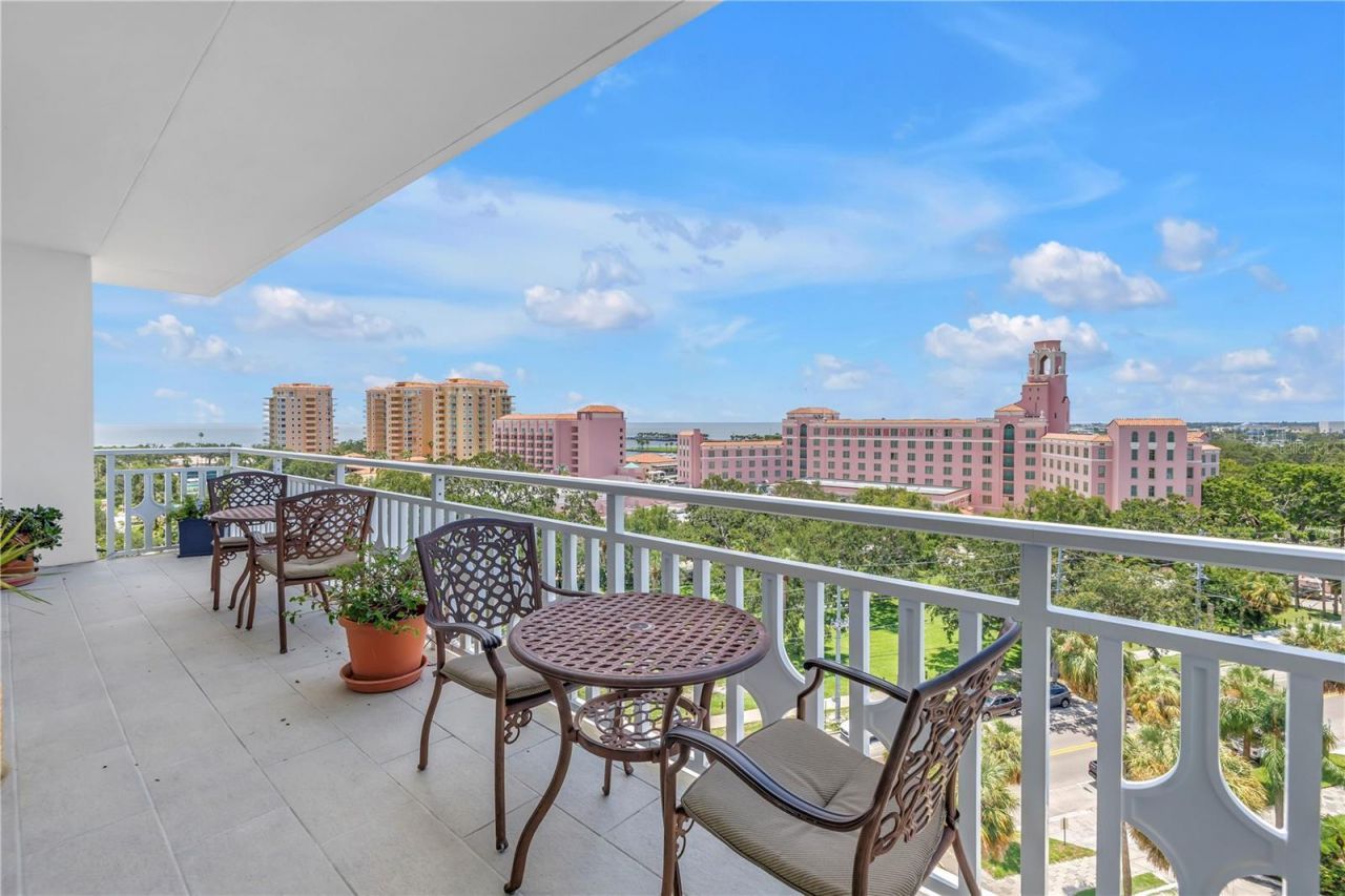 700 Beach Drive Ne, Unit 602, Saint Petersburg, FL 33701 Photo