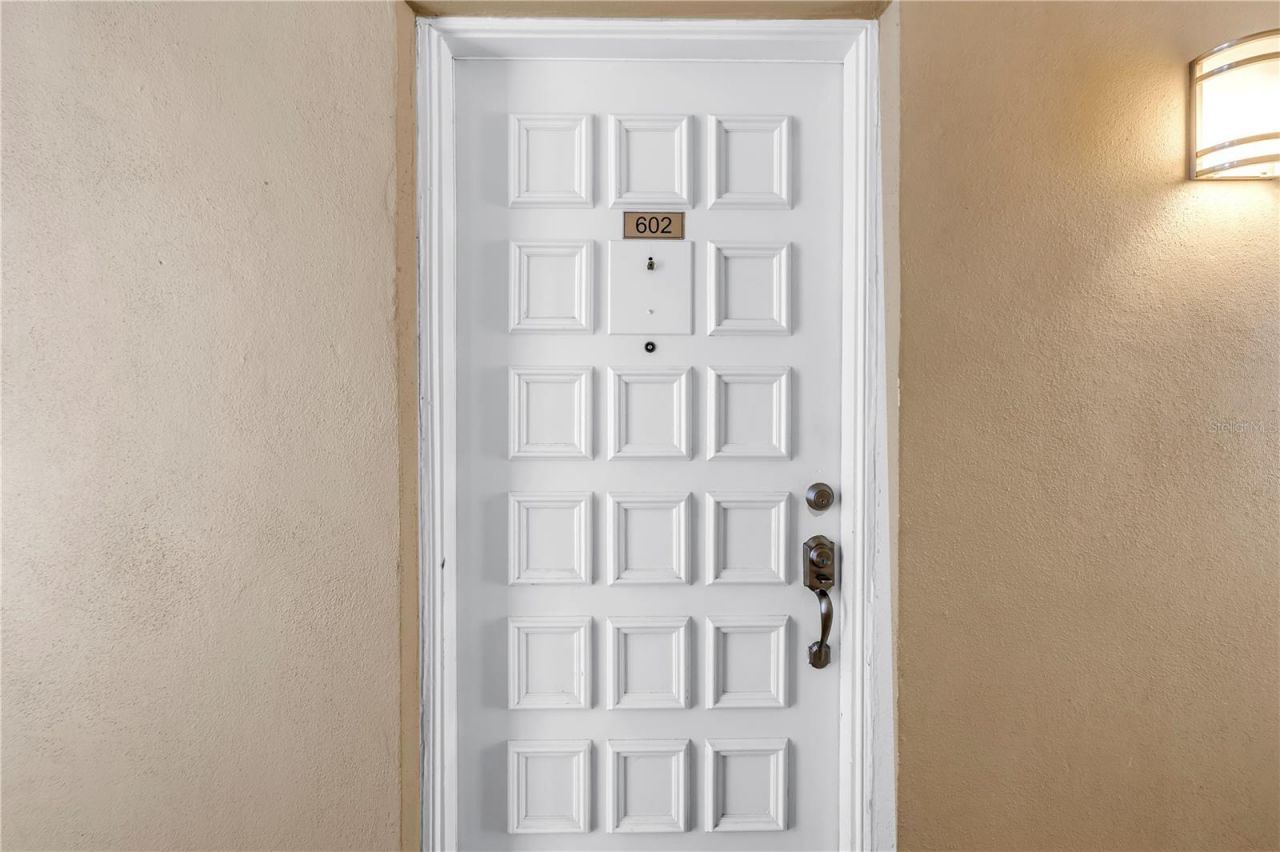 700 Beach Drive Ne, Unit 602, Saint Petersburg, FL 33701 Photo