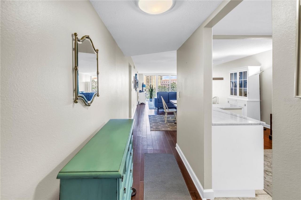 700 Beach Drive Ne, Unit 602, Saint Petersburg, FL 33701 Photo