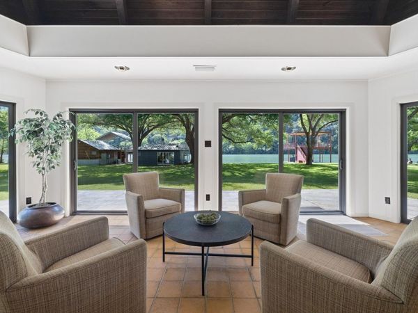 2401 Manana ST, Austin, TX 78730