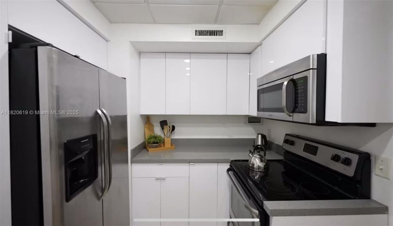 3505 S Ocean Dr, Unit 411, Hollywood, FL 33019 Photo