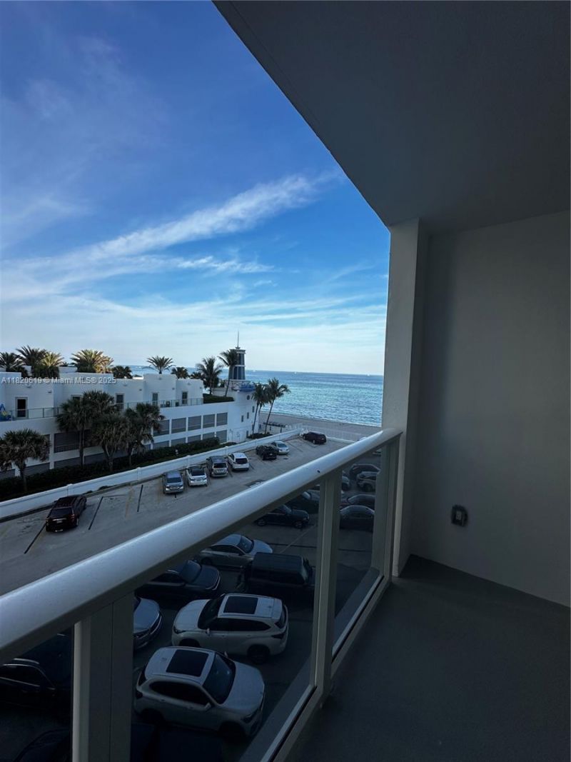 3505 S Ocean Dr, Unit 411, Hollywood, FL 33019 Photo