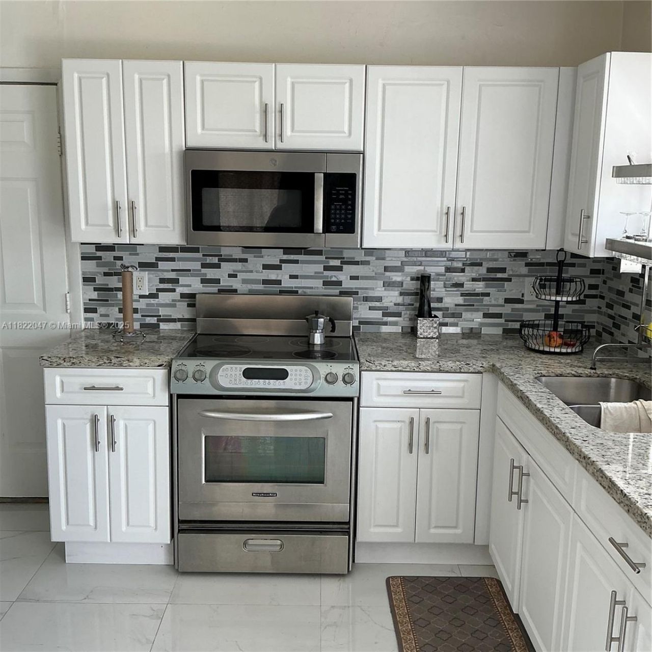 1924 NW 35th St, Miami, FL 33142 Photo