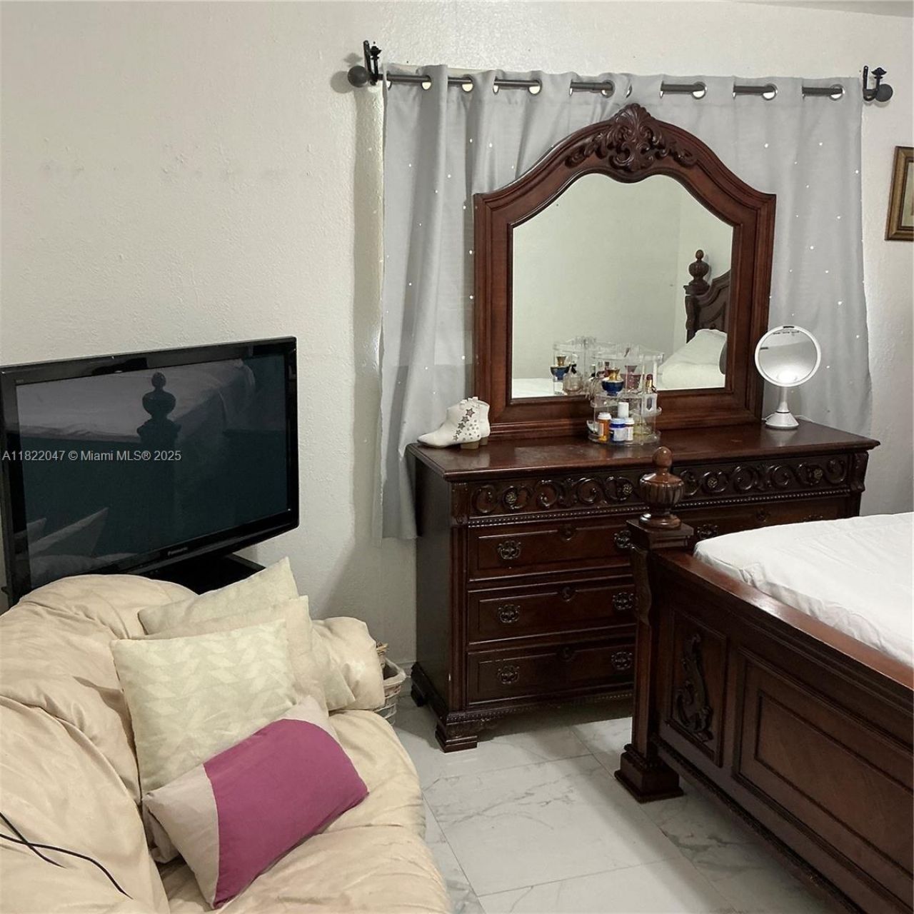 1924 NW 35th St, Miami, FL 33142 Photo