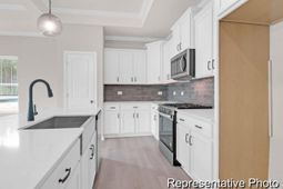 1005 Toland Drive photo 4