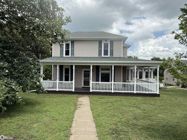 1614 410Th Avenue, Shenandoah, IA 51601