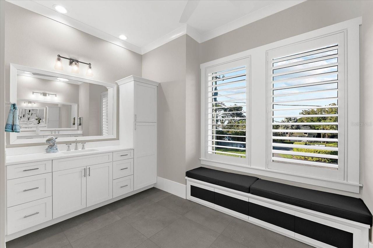 110 Carlyle Drive, Palm Harbor, FL 34683 Photo