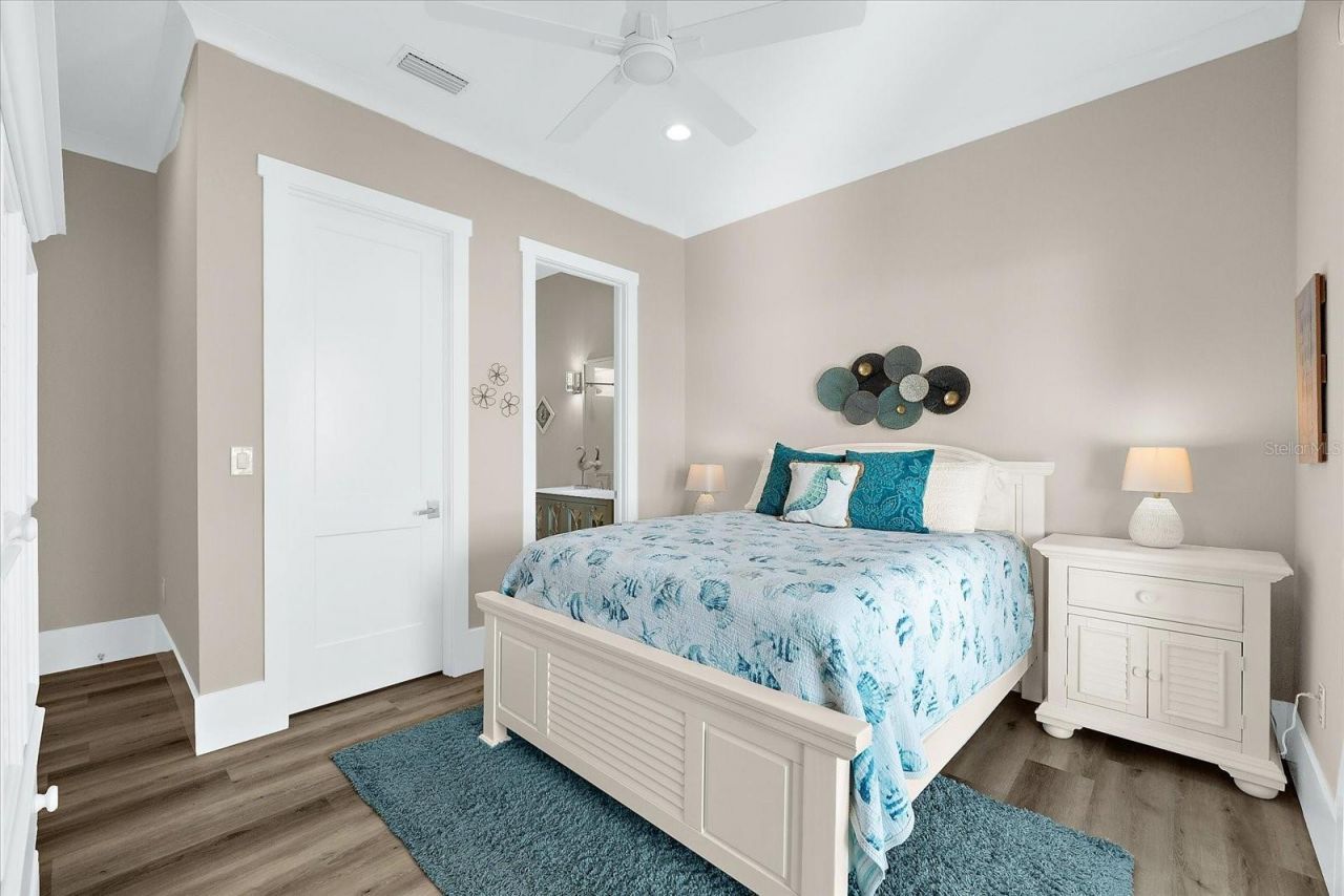 110 Carlyle Drive, Palm Harbor, FL 34683 Photo