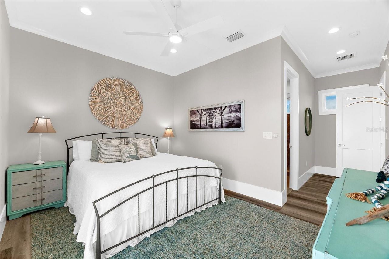 110 Carlyle Drive, Palm Harbor, FL 34683 Photo