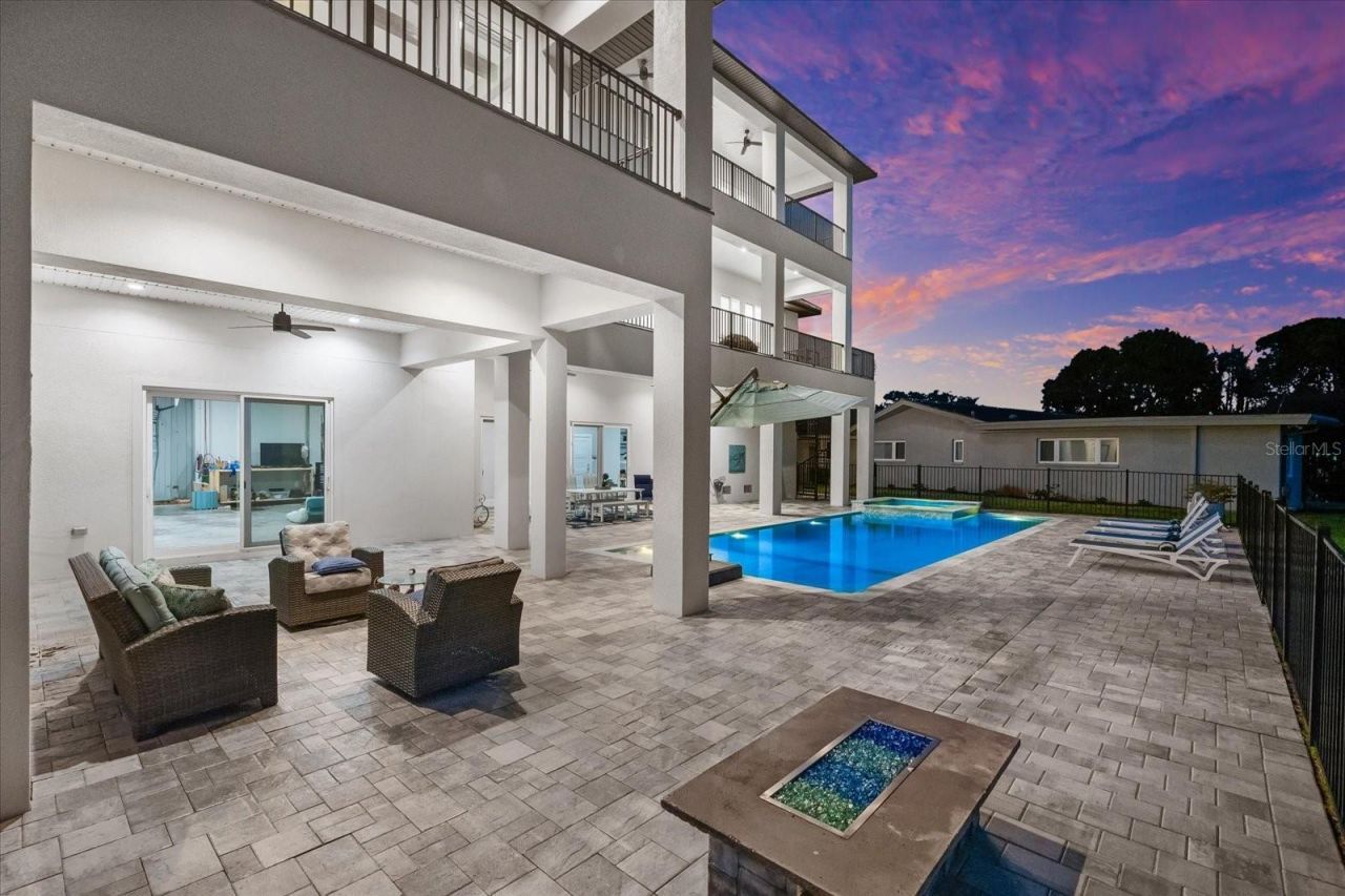 110 Carlyle Drive, Palm Harbor, FL 34683 Photo