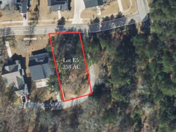 1361 Arborgate Street, Madison, GA 30650