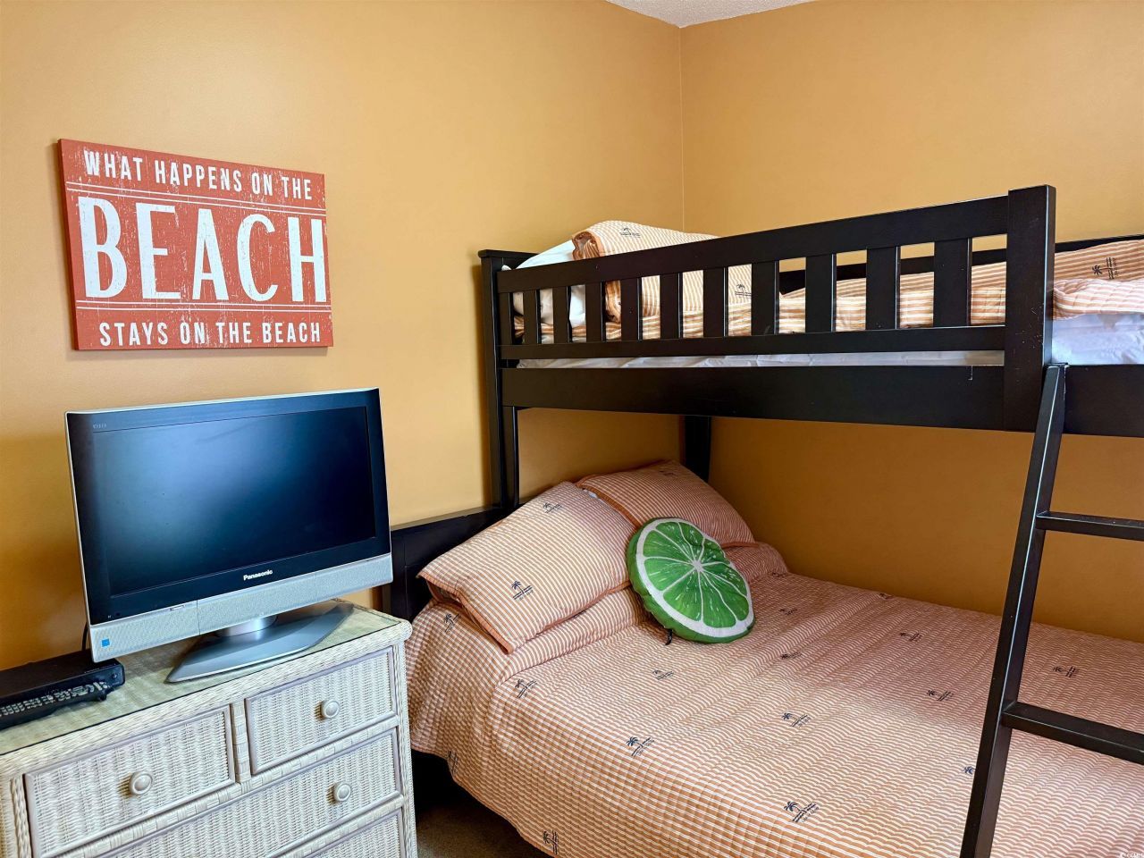 371 Meadowlark Dr. Photo 13