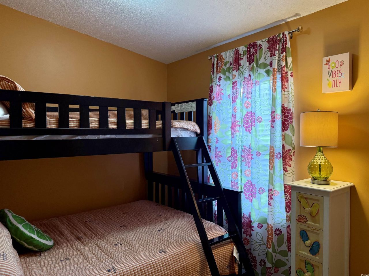 371 Meadowlark Dr. Photo 14