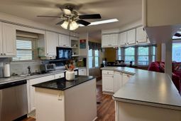 371 Meadowlark Dr. photo 4