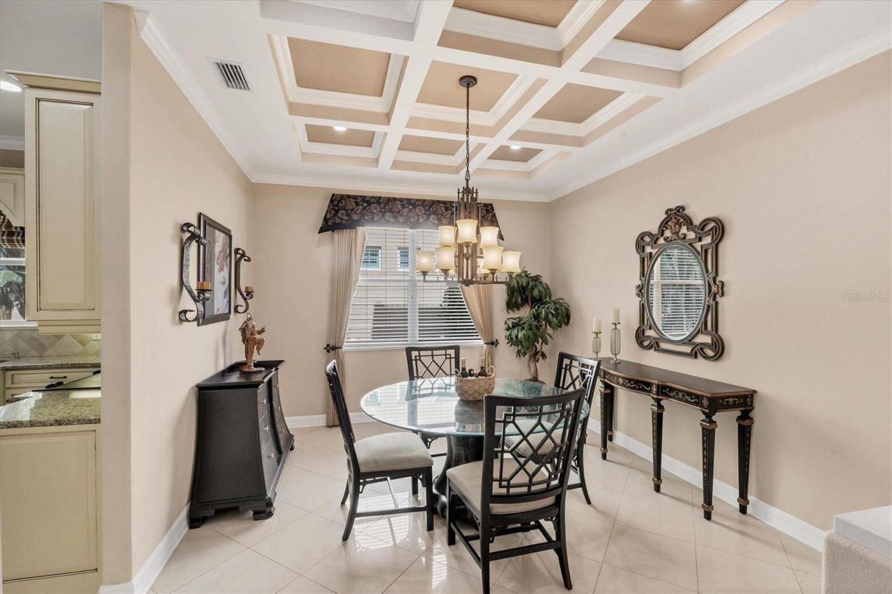 811 Laguna Drive, Venice, FL 34285 Photo