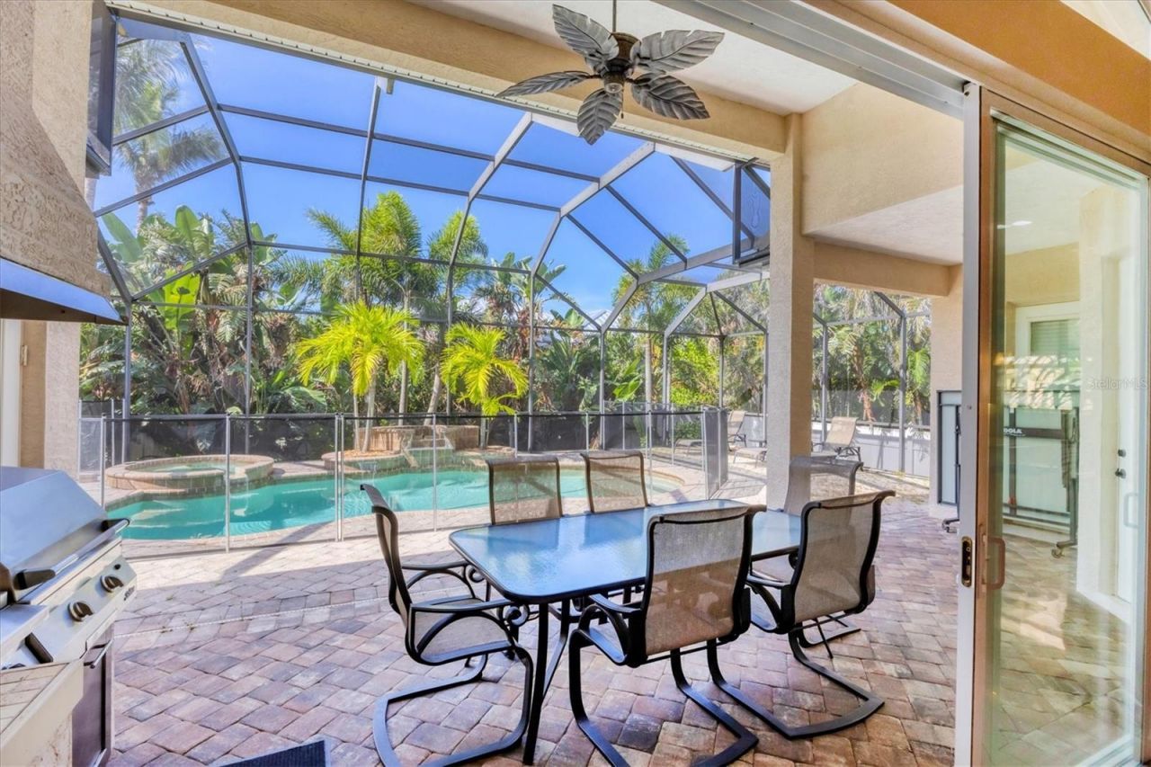 811 Laguna Drive, Venice, FL 34285 Photo