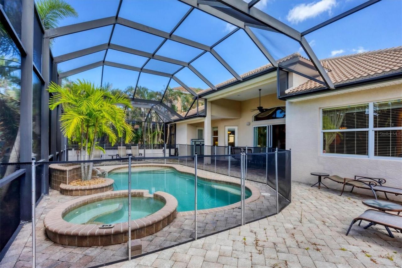 811 Laguna Drive, Venice, FL 34285 Photo