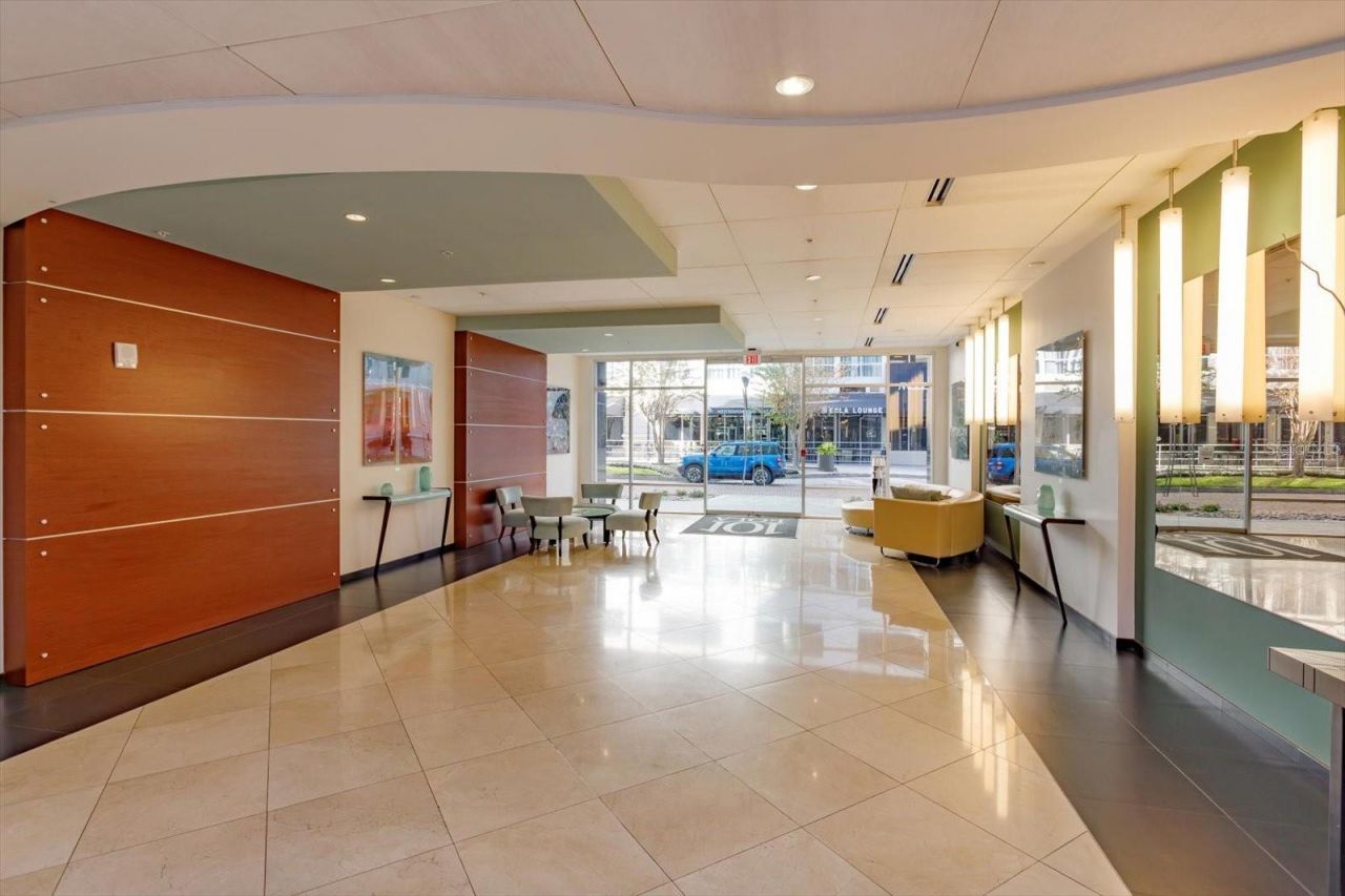 101 S Eola Drive, Unit 1021, Orlando, FL 32801 Photo