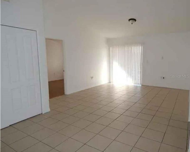 5220 Via Hacienda, Unit 212, Orlando, FL 32839 Photo