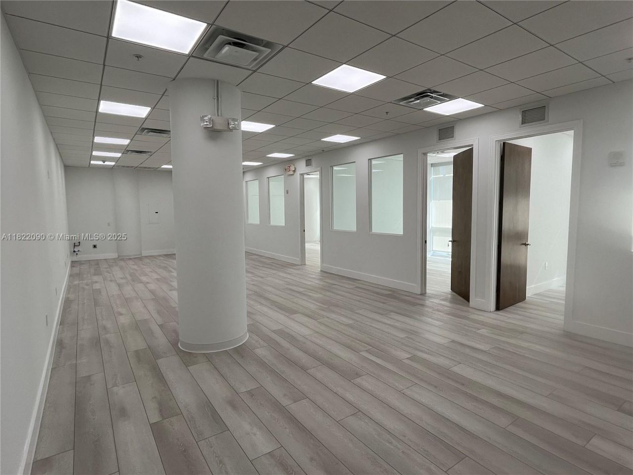 20900 NE 30th Ave, Unit 410-411-41, Aventura, FL 33180 Photo