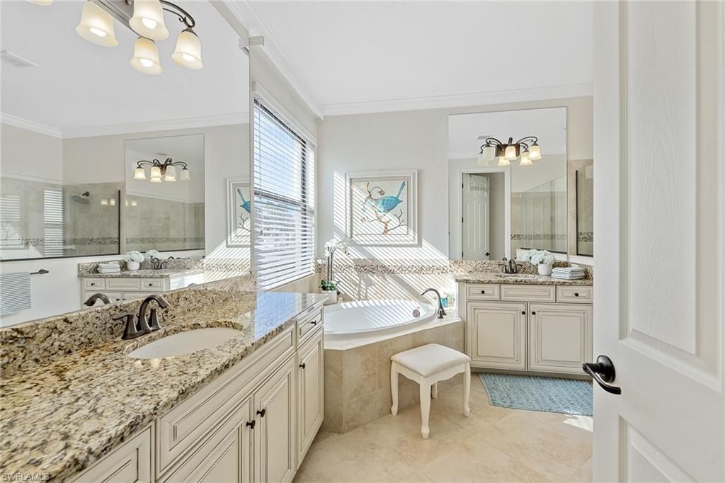 28557 Westmeath Ct, Bonita Springs, FL 34135 Photo