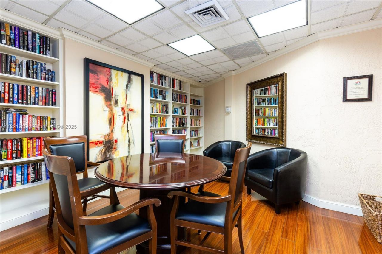 3530 Mystic Pointe Dr, Unit 2108, Aventura, FL 33180 Photo