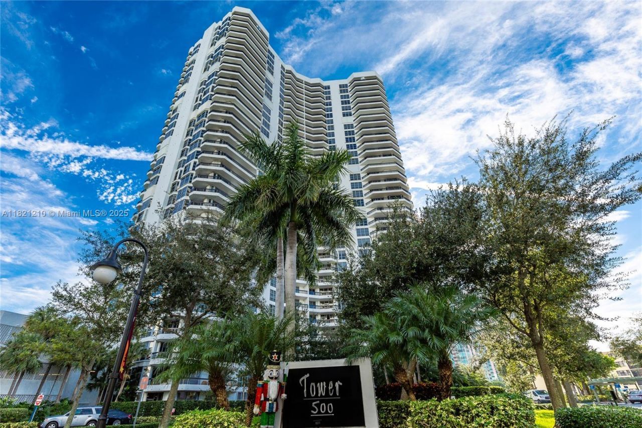 3530 Mystic Pointe Dr, Unit 2108, Aventura, FL 33180 Photo