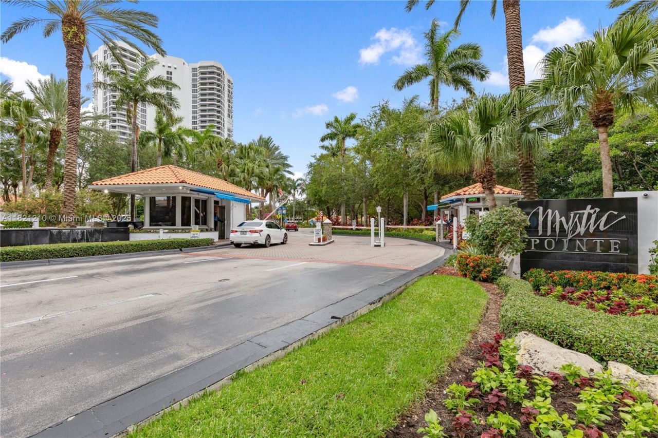 3530 Mystic Pointe Dr, Unit 2108, Aventura, FL 33180 Photo