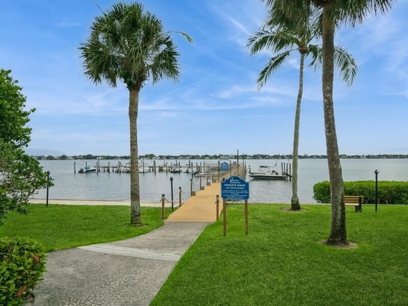 825 Center 32b Street, Jupiter, FL 33458 Photo