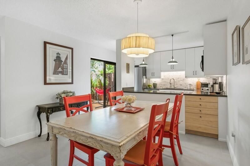 825 Center 32b Street, Jupiter, FL 33458 Photo