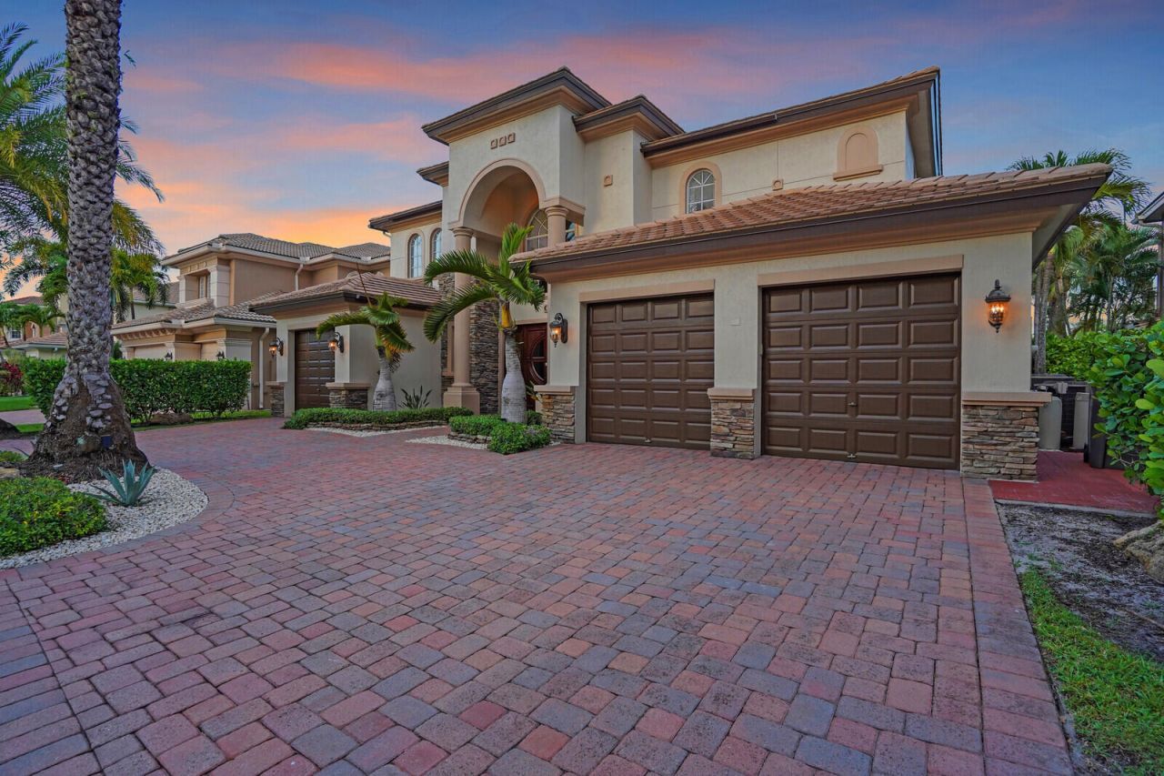 718 Edgebrook Lane, West Palm Beach, FL 33411 Photo