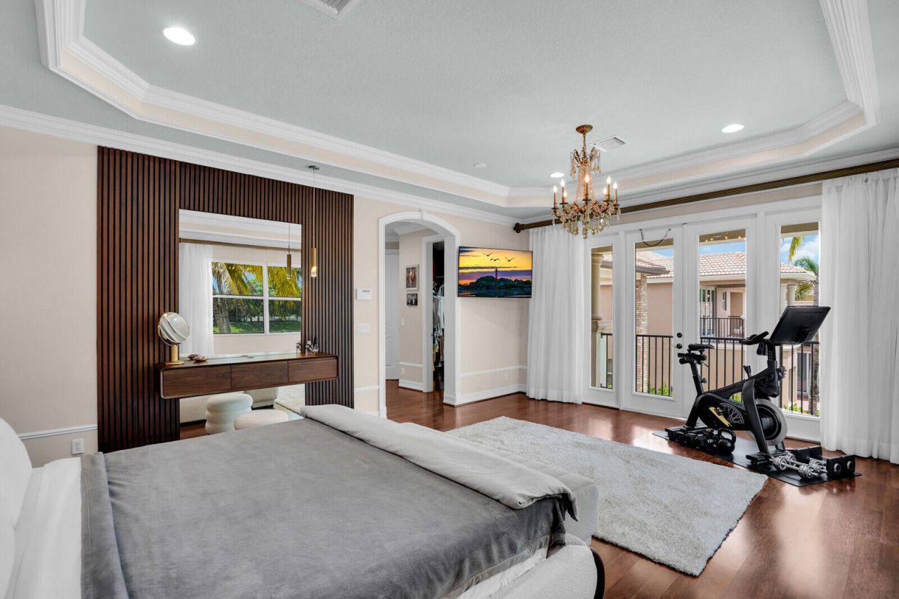 718 Edgebrook Lane, West Palm Beach, FL 33411 Photo