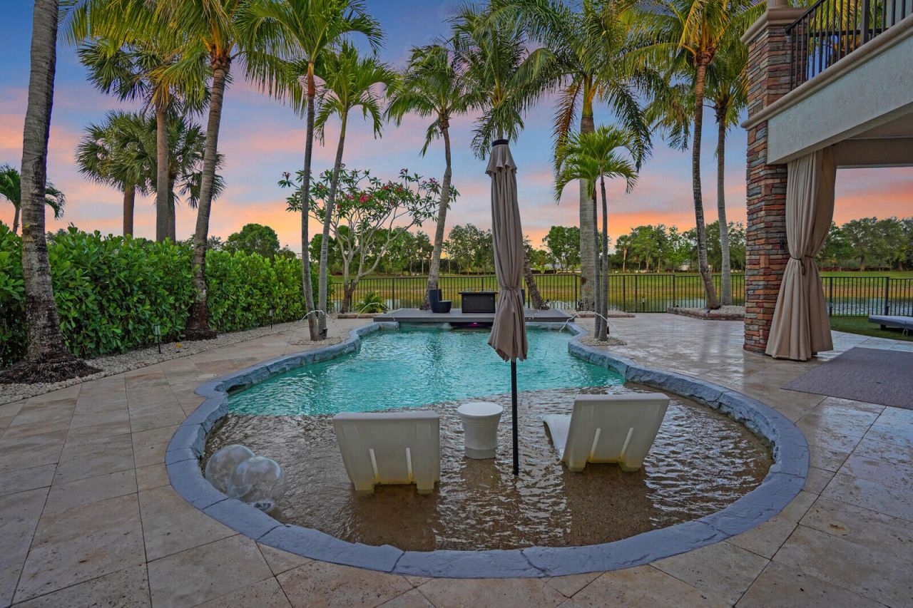 718 Edgebrook Lane, West Palm Beach, FL 33411 Photo