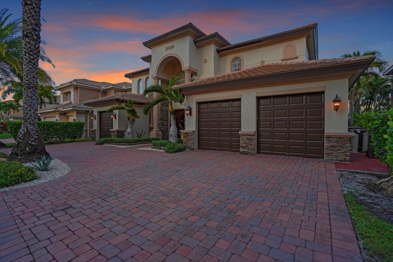 718 Edgebrook Lane, West Palm Beach, FL 33411 Photo