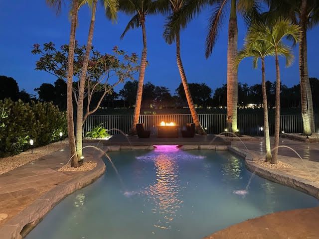 718 Edgebrook Lane, West Palm Beach, FL 33411 Photo