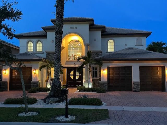 718 Edgebrook Lane, West Palm Beach, FL 33411 Photo